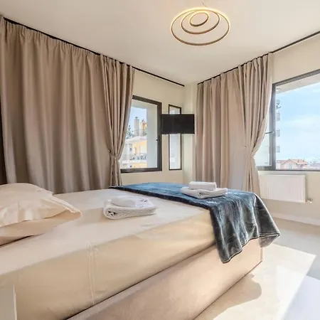 Appartement Out Of Stone - διαμέρισμα 2 υπνοδωματίων -πλατεία δημοκρατίας
